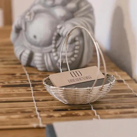 Dresden365 - Zwei Benachbarte - Kostenlos Parken